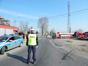 Policjant na miejscu zdarzenia.