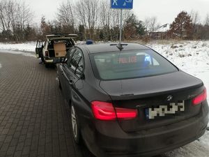 BMW grupy SPEED, a przed nim kontrolowane auto