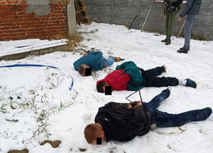 Policjanci z komendy wojewódzkiej rozbili grupę przestępczą i zlikwidowali laboratorium narkotykowe