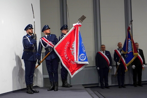 Święto Służby Cywilnej w kujawsko-pomorskim garnizonie, wyróżnieni otrzymują odznaczenia i gratulacje