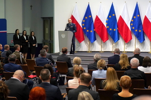 Święto Służby Cywilnej w kujawsko-pomorskim garnizonie, wyróżnieni otrzymują odznaczenia i gratulacje