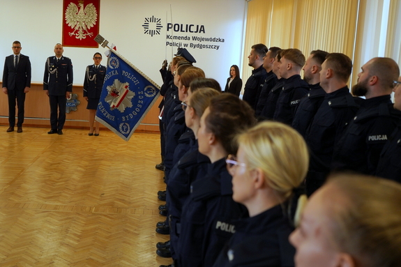 uroczystość ślubowania nowych policjantów