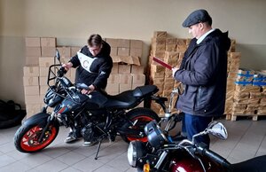 Etap sprawdzania obsługi codziennej pojazdu