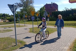Dzieci biorą udział w wojewódzkich eliminacjach turnieju BRD