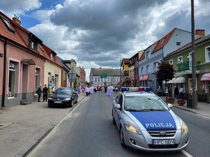 Policjanci z Nakła nad Notecią podczas działań.