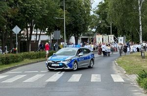 Policjanci z Inowrocławia podczas działań.