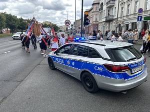 Policjanci z Bydgoszczy podczas działań.