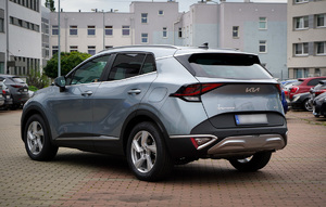 Uroczystość przekazania radiowozu