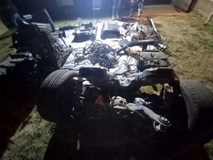 ujęcia na części samochodowe oraz pojazdy