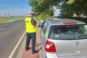 Policjanci podczas działań NURD na drodze