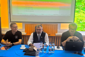 Prowadzący Prezes IPA. Plik PNG