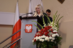 zaproszeni goście przemawiają