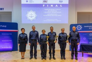 Policjanci podczas konkursu.