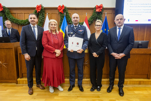 Wręczenie umów w Urzędzie Marszałkowskim w Toruniu.