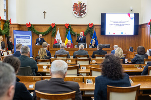 Wręczenie umów w Urzędzie Marszałkowskim w Toruniu.