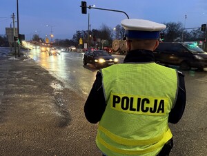 Policjanci ruchu drogowego podczas działań &amp;quot;Niechronieni uczestnicy ruchu drogowego&amp;quot;