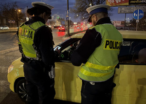 Policjanci ruchu drogowego podczas działań &amp;quot;Niechronieni uczestnicy ruchu drogowego&amp;quot;