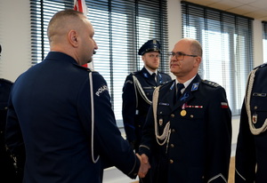 Komendant Wojewódzki gratuluje awansu mł. insp. K. Stefańskiemu
