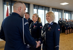 Komendant Wojewódzki gratuluje awansu podinsp. M. Hermann