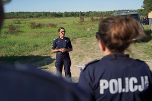 ujęcie na przemawiającą Pani Komendant