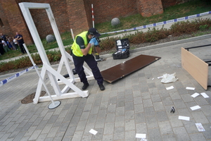 Festyn inaugurujący Wojewódzkie Obchody Święta Policji kujawsko-pomorskiego garnizonu w Toruniu. Policyjny pokaz