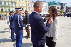 Odznaczenia i awanse policjantów i pracowników cywilnych