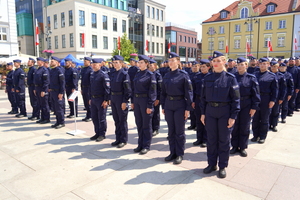 Odznaczenia i awanse policjantów i pracowników cywilnych