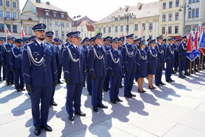 Odznaczenia i awanse policjantów i pracowników cywilnych