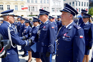 Odznaczenia i awanse policjantów i pracowników cywilnych