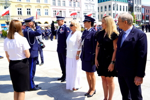 Odznaczenia i awanse policjantów i pracowników cywilnych