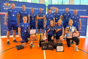 Reprezentacja KWP w Bydgoszczy podczas III Mistrzostw Polski Policji w Piłce Siatkowej o Puchar Komendanta Głównego Policji „WARTA 2026”