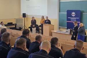Policjanci na szkoleniu