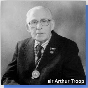Zdjęcie sir Arthur'a Troop'a
