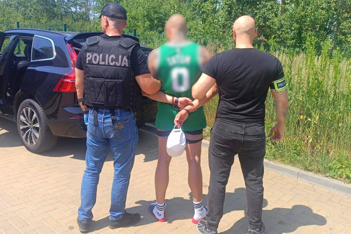 Zlikwidowane przez kryminalnych agencje towarzyskie i przejęte narkotyki