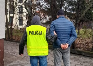 policjant i zatrzymany