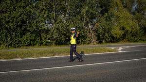 Policjantki Wydziału Ruchu Drogowego KMP w Bydgoszczy w trakcie działań na drodze