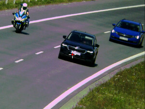 pojazdy, które nie zachowały bezpiecznego odstępu od poprzedzającego pojazdu