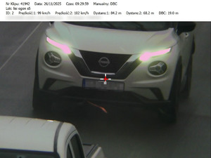 Bydgoscy policjanci kontrolowali odległości między pojazdami na S-5