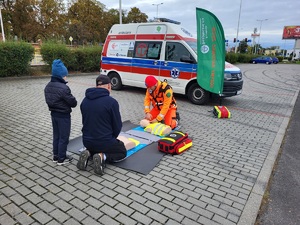 Działania policjantów na drodze wraz z fundacją