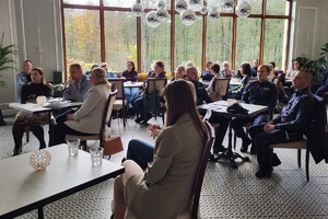 Wykłady i warsztaty podczas konferencji szkoleniowej dla policjantów i innych instytucji pomocowych