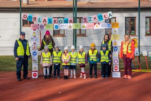 Działania uczniów szkoły związane z realizacją programu odblaskowa szkoła