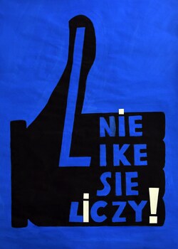 Plakat profilaktyczny powstał w ramach programu "Sztuka Wyboru". Plakaty są dostępne na licencji Creative Commons - Uznanie autorstwa - Użycie niekomercyjne - Bez utworów zależnych 4.0 Międzynarodowe. W związku ilością grafik nadesłanych na konkurs i ich abstrakcyjną formą grafika nie posiada alternatywnego opisu, jednak serdecznie zachęcamy do kontaktu z administratorem strony, który z przyjemnością przybliży Państwu program i różnorodność zrealizowanych w jego ramach prac.